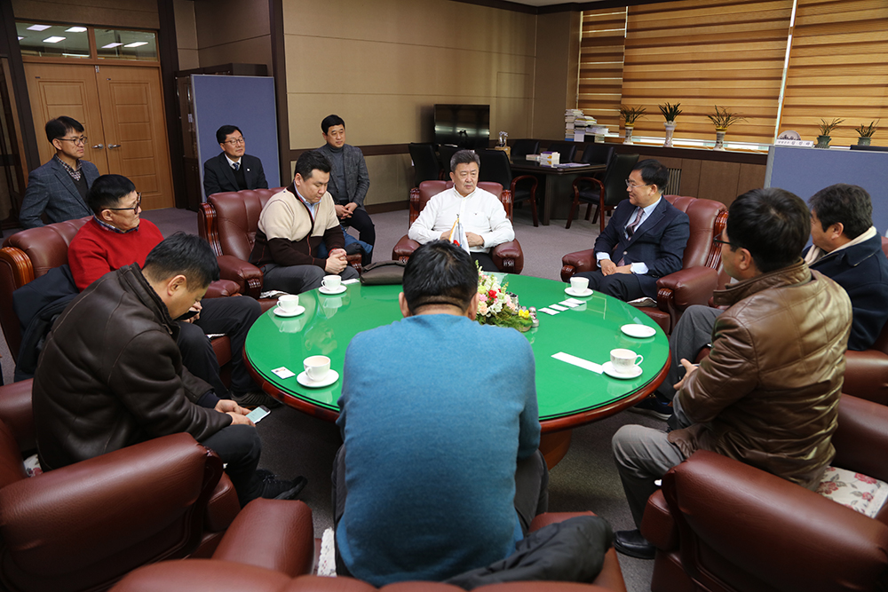 2018 02 14 몽골 국방장관 방문